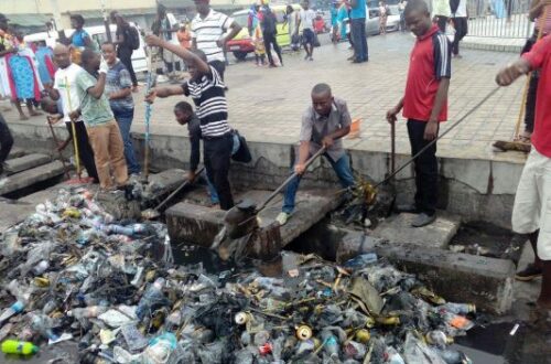 Article : RDC, Kinshasa : de « Kin la belle » à  « Kin la poubelle »